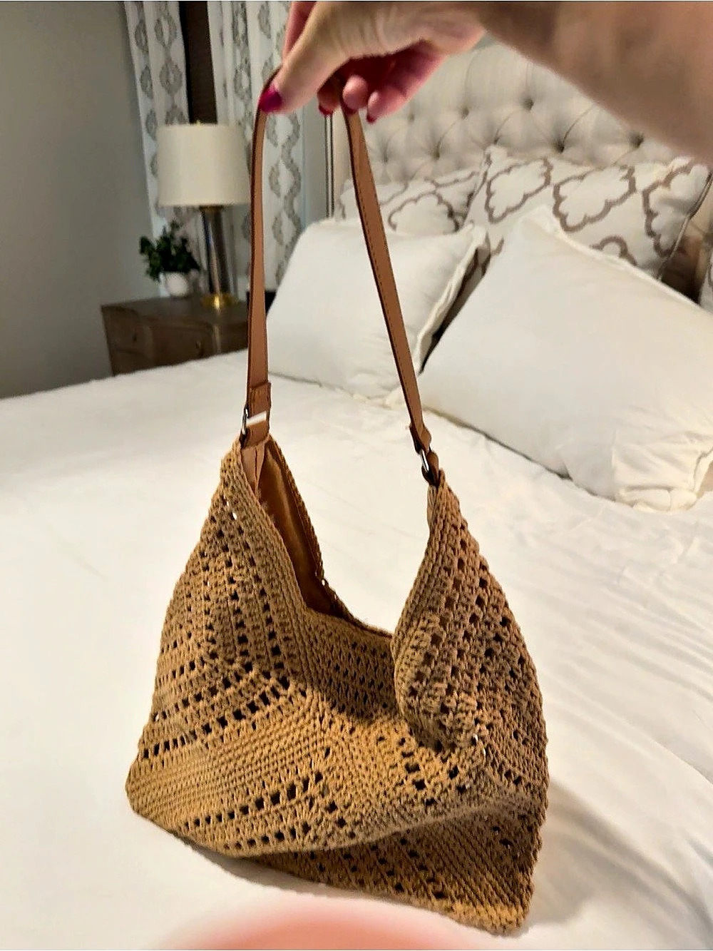 Crochet Shoulder Bag in Brown Like New - Picture 3 of 4
